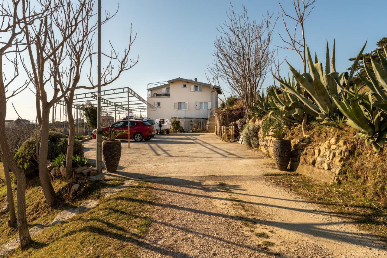 Apartments With A Parking Space Lopar, Rab - 14070 外观 照片