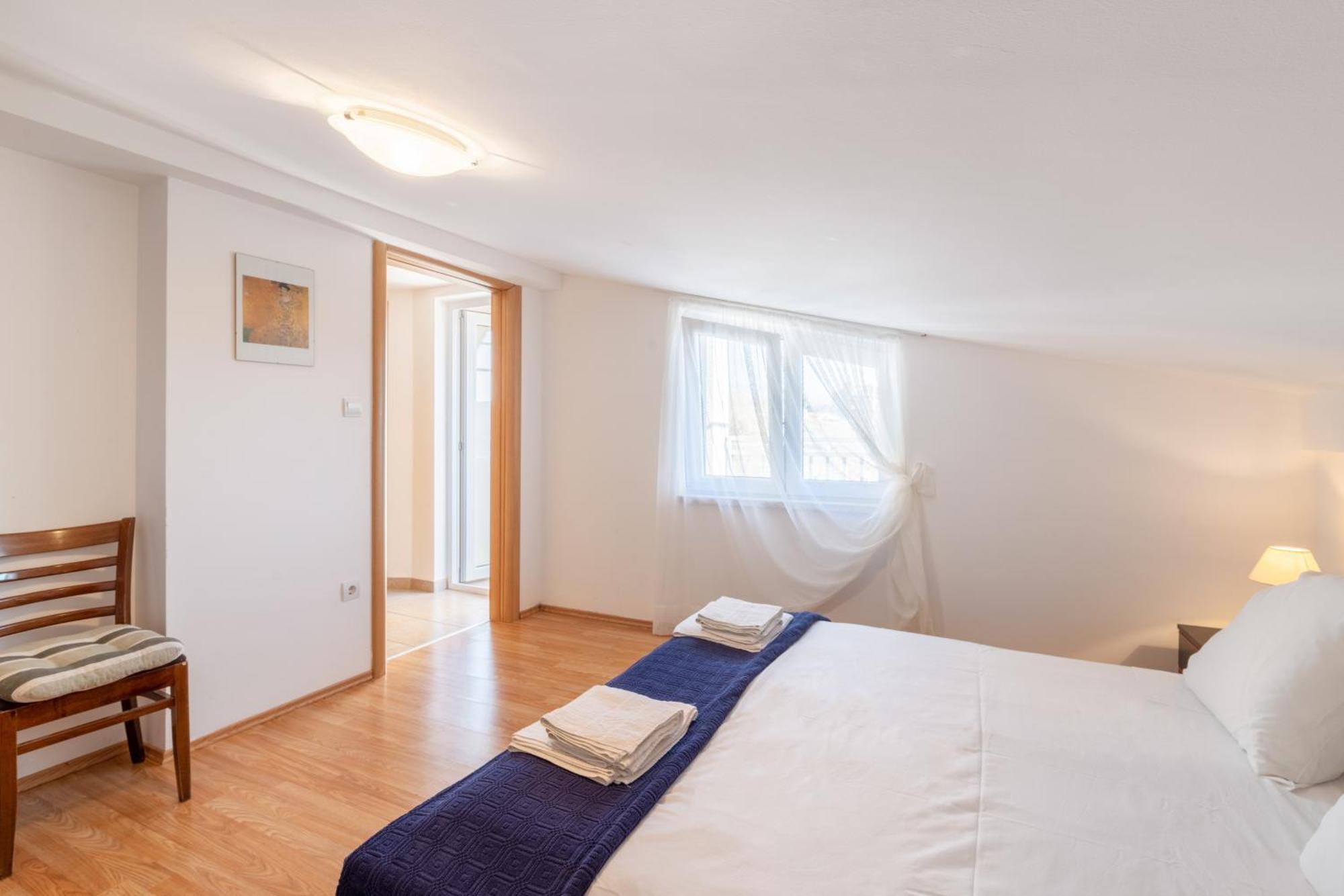 Apartments With A Parking Space Lopar, Rab - 14070 客房 照片